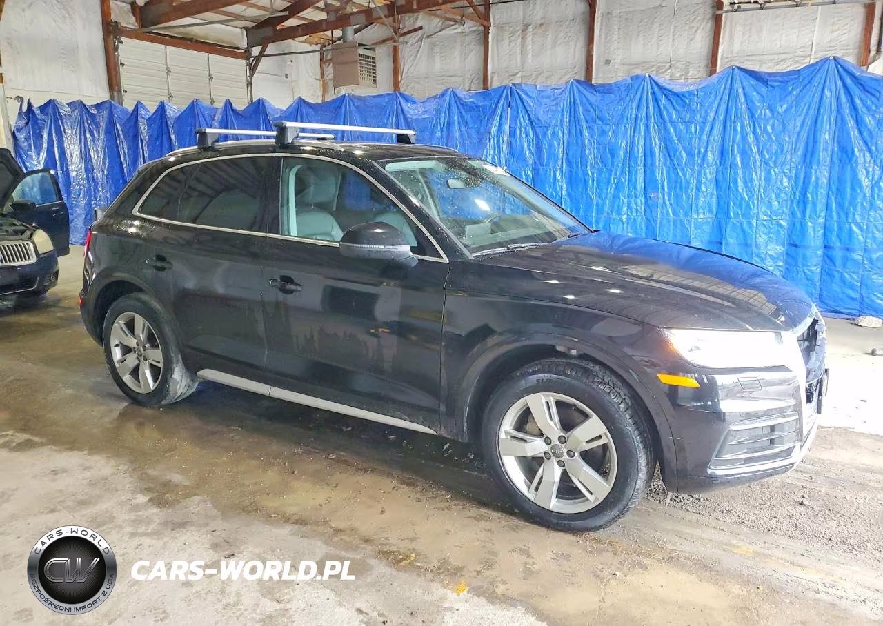 2019 Audi Q5 Premium Plus VIN:WA1BNAFYXK2133444 - 4
