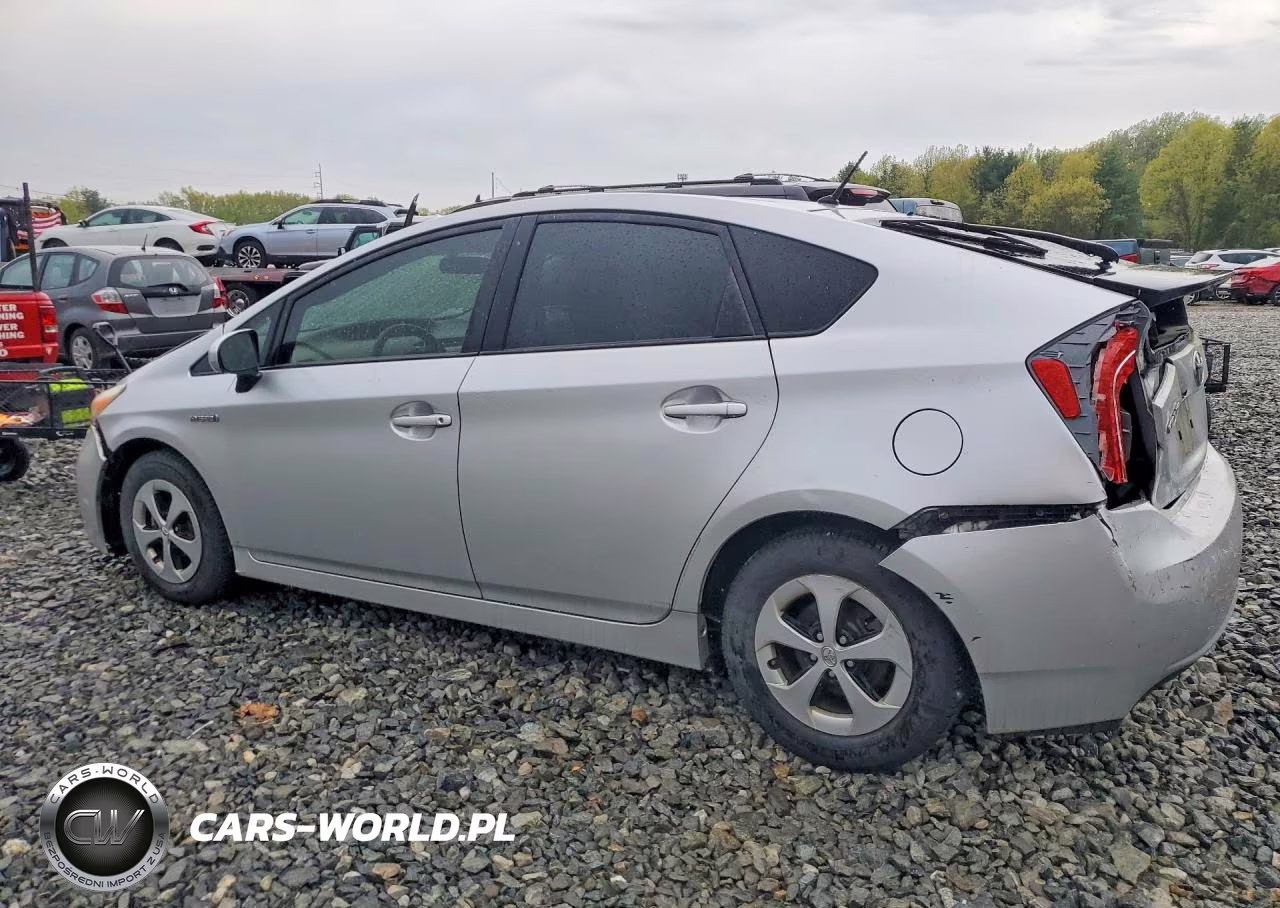 2013 Toyota Prius Two VIN:JTDKN3DU7D5598797 - 2