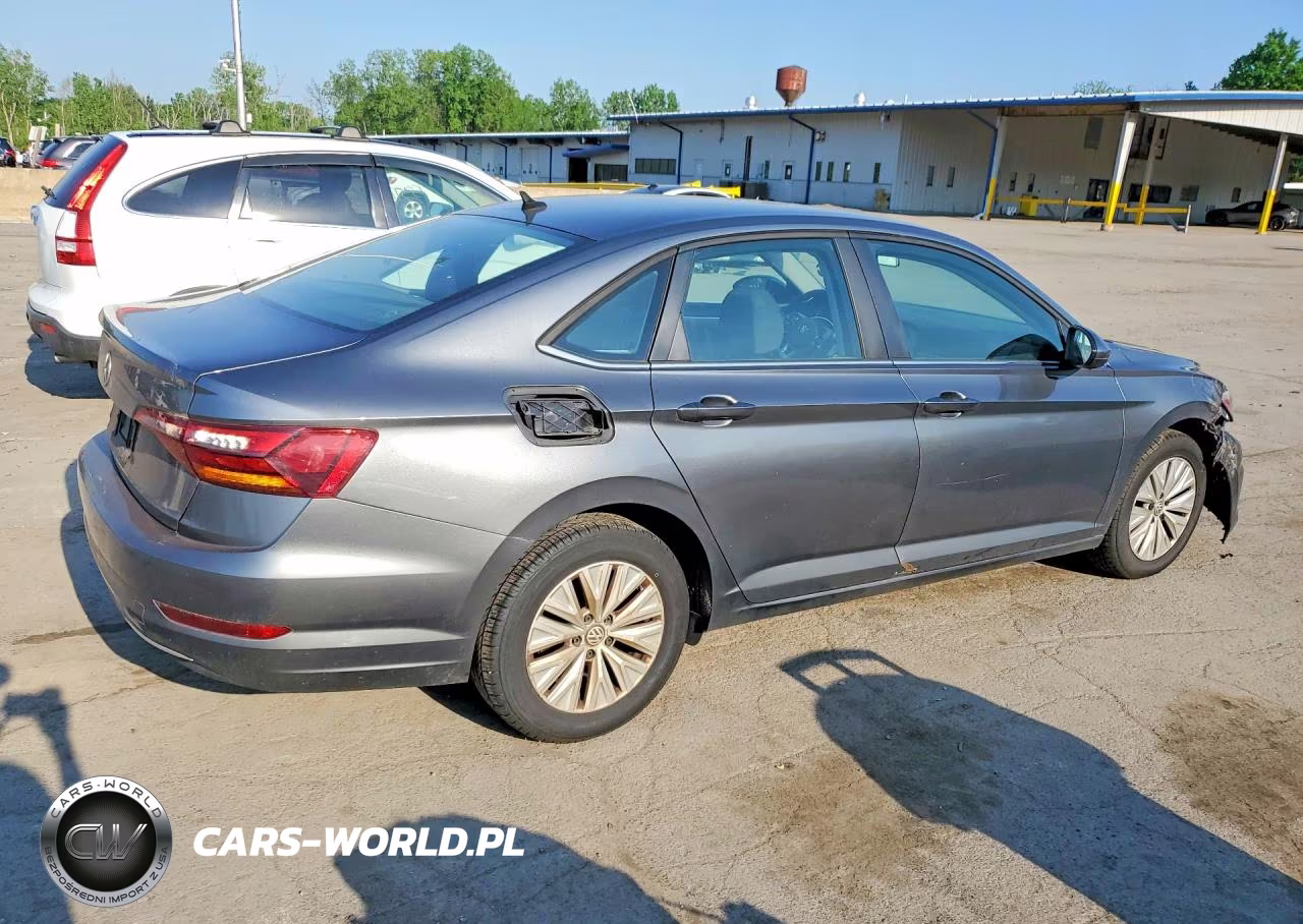 2019 Volkswagen Jetta S VIN:3VWC57BU3KM055126 - 3