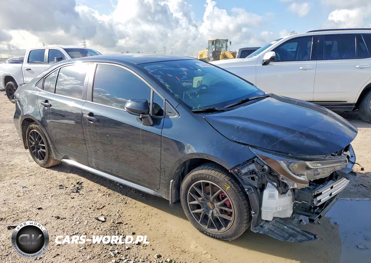 2021 Toyota Corolla Le VIN:JTDEPMAEXMJ167405 - 4
