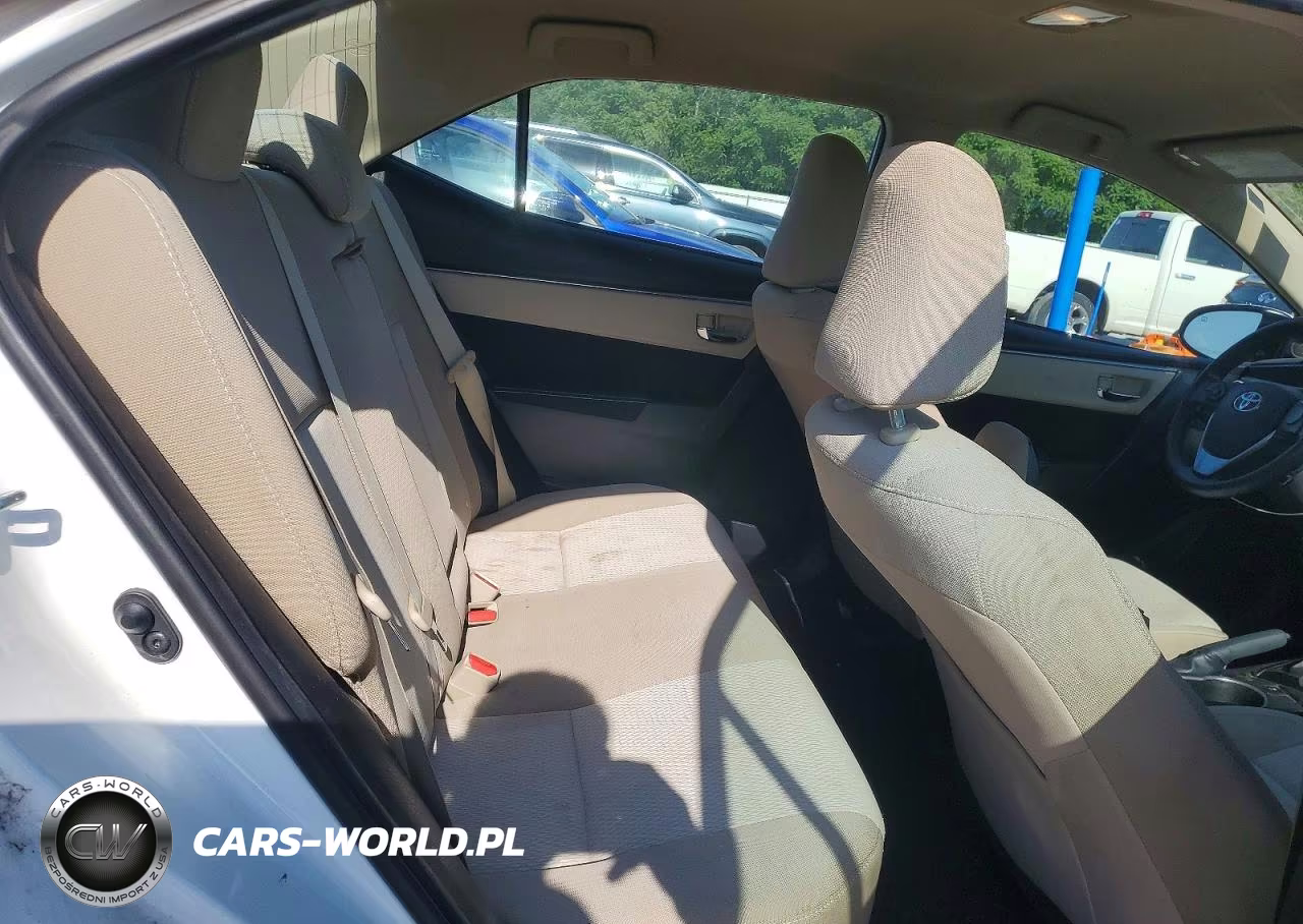 2016 Toyota Corolla Le VIN:5YFBURHE5GP561148 - 10