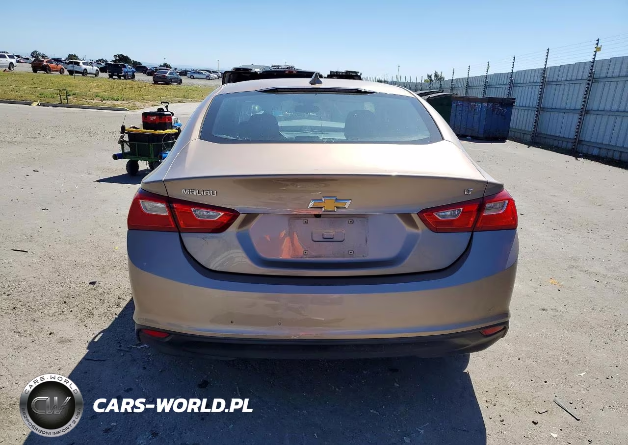 2018 Chevrolet Malibu Lt VIN:1G1ZD5ST2JF229139 - 6