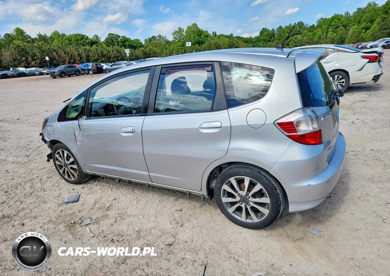 2013 Honda Fit Sport VIN:JHMGE8H59DC029840 - 2