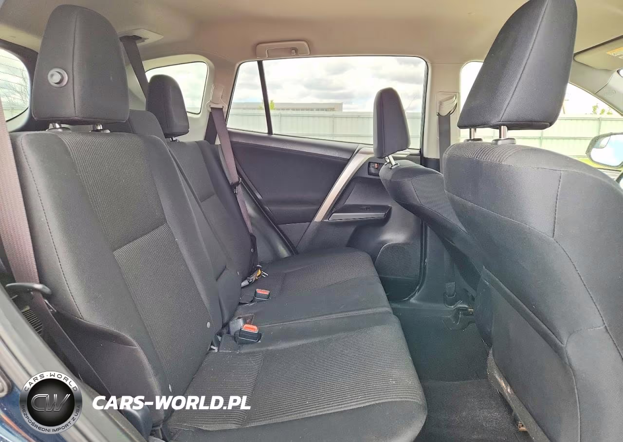 2018 Toyota Rav4 Le VIN:JTMBFREV0JJ727683 - 11