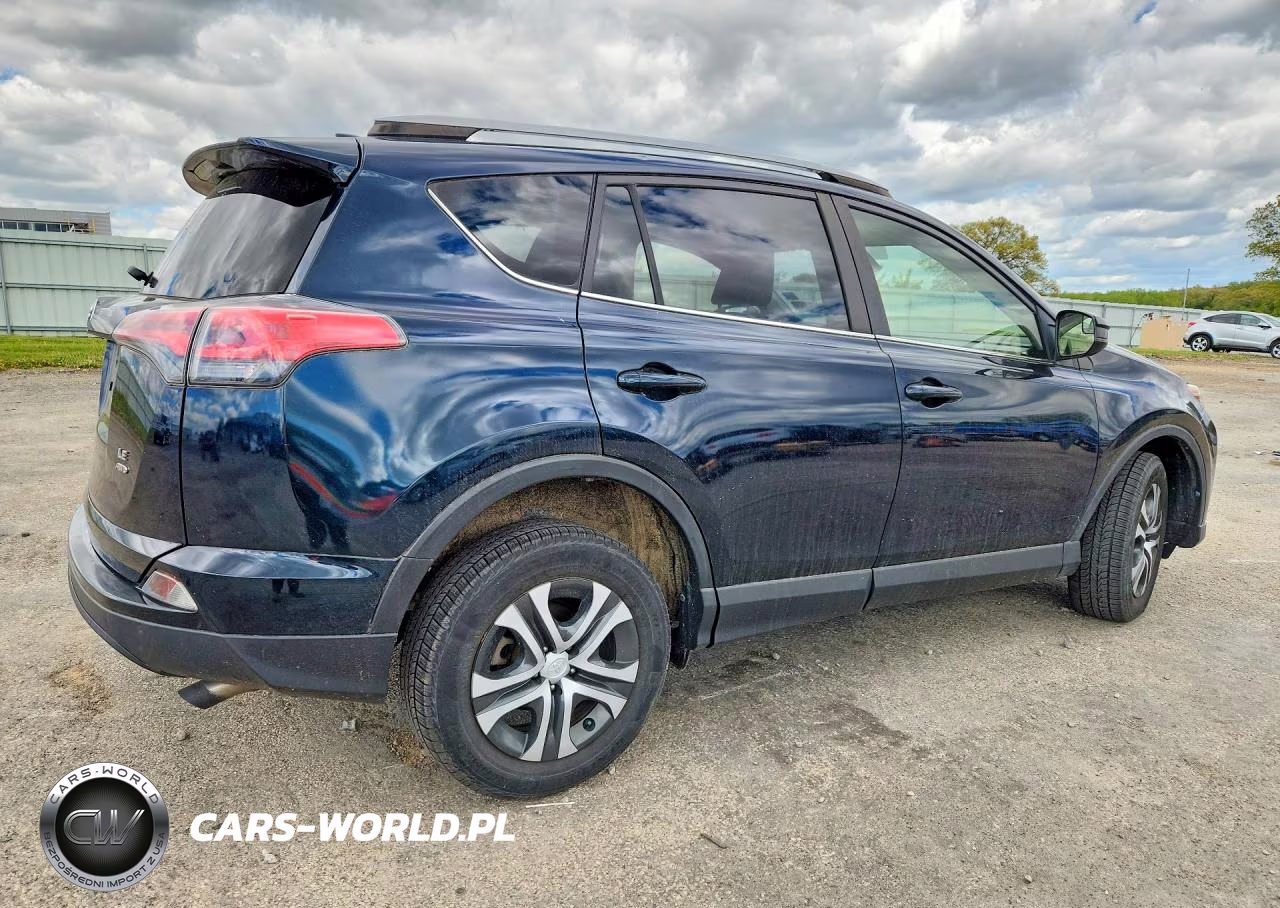 2018 Toyota Rav4 Le VIN:JTMBFREV0JJ727683 - 3