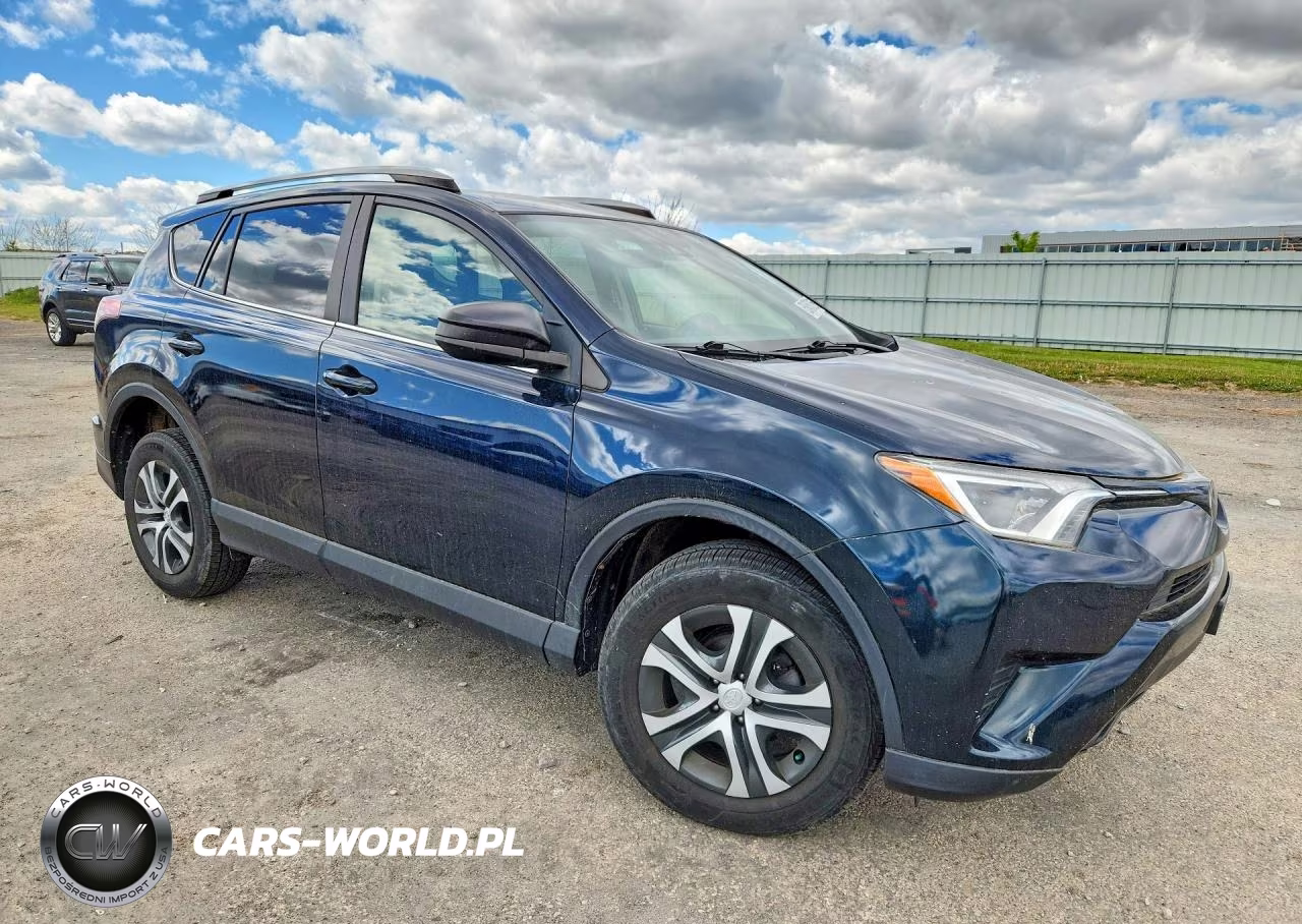 2018 Toyota Rav4 Le VIN:JTMBFREV0JJ727683 - 4