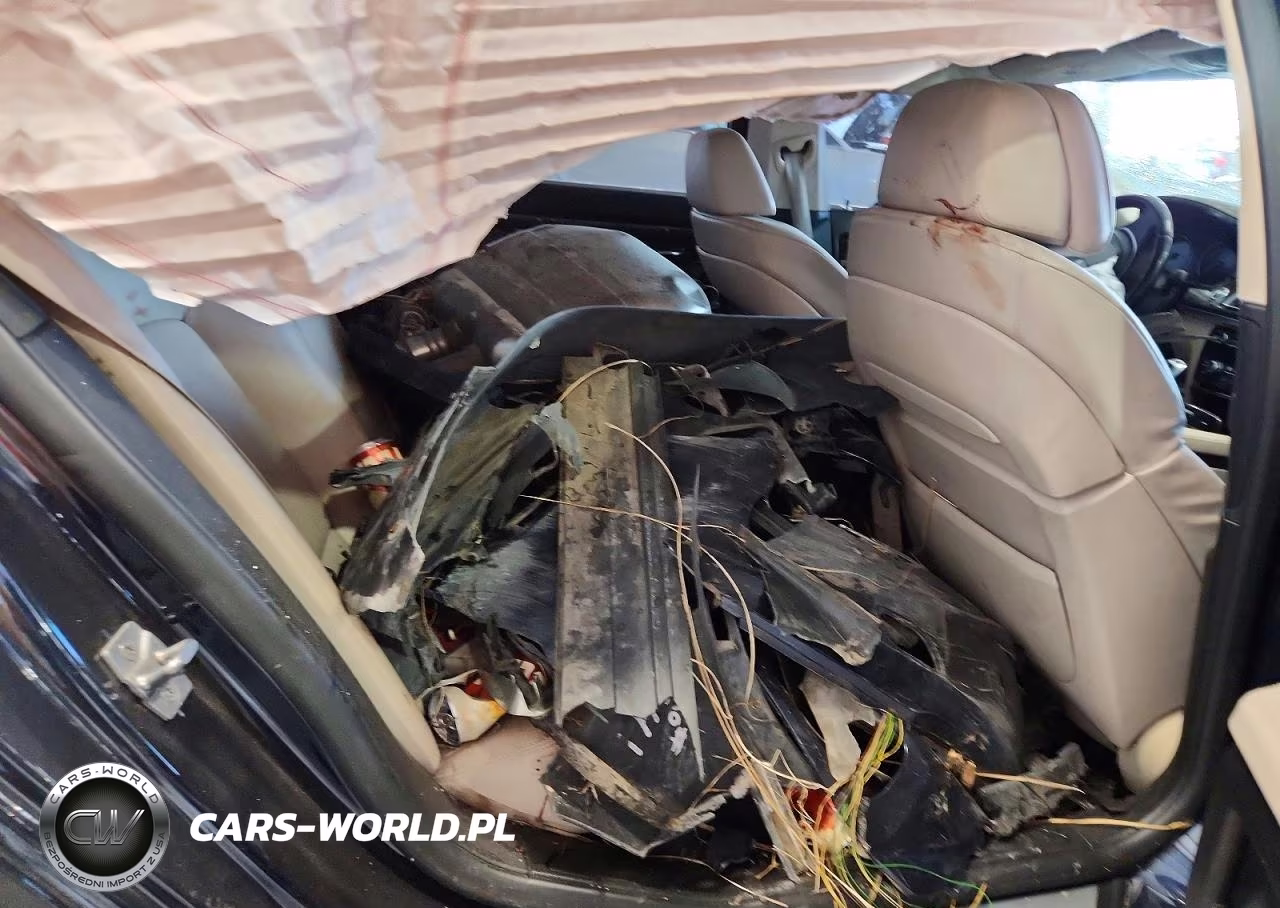 2012 BMW 750 Li VIN:WBAKB8C56CC962635 - 10