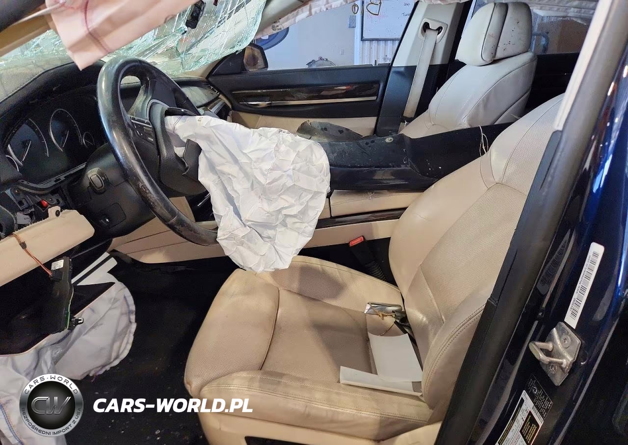 2012 BMW 750 Li VIN:WBAKB8C56CC962635 - 7