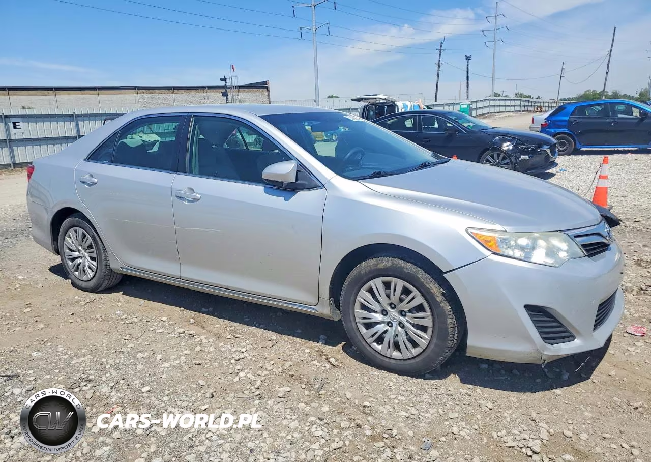 2012 Toyota Camry Le VIN:4T1BF1FK6CU051002 - 4
