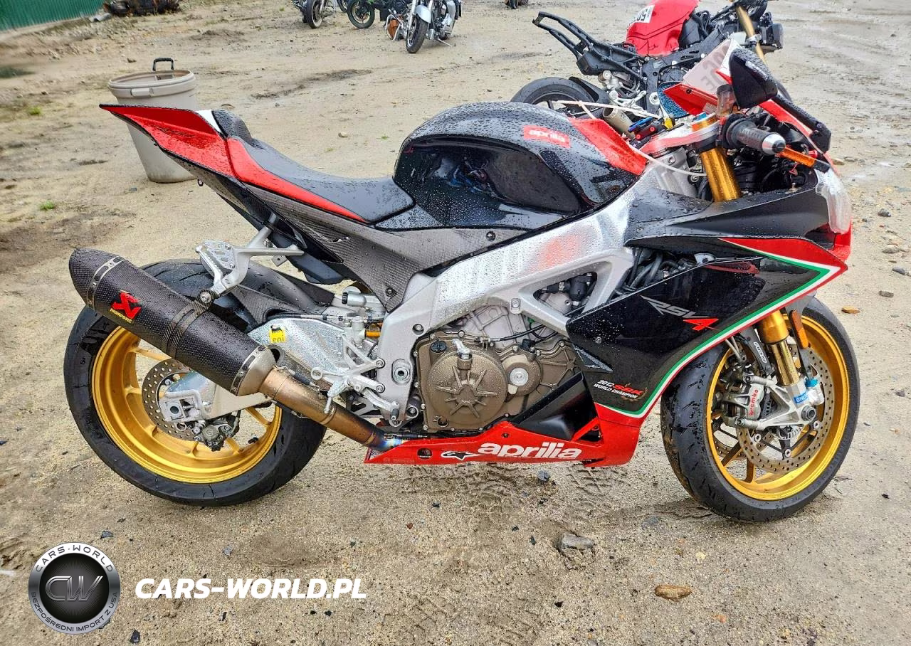2013 Aprilia Rsv4 R-Factory – zdjęcie 1 z 9