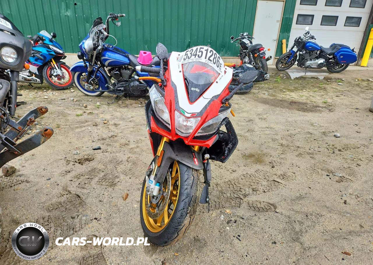 2013 Aprilia Rsv4 R-Factory VIN:ZD4RKU027DS000070 - 2