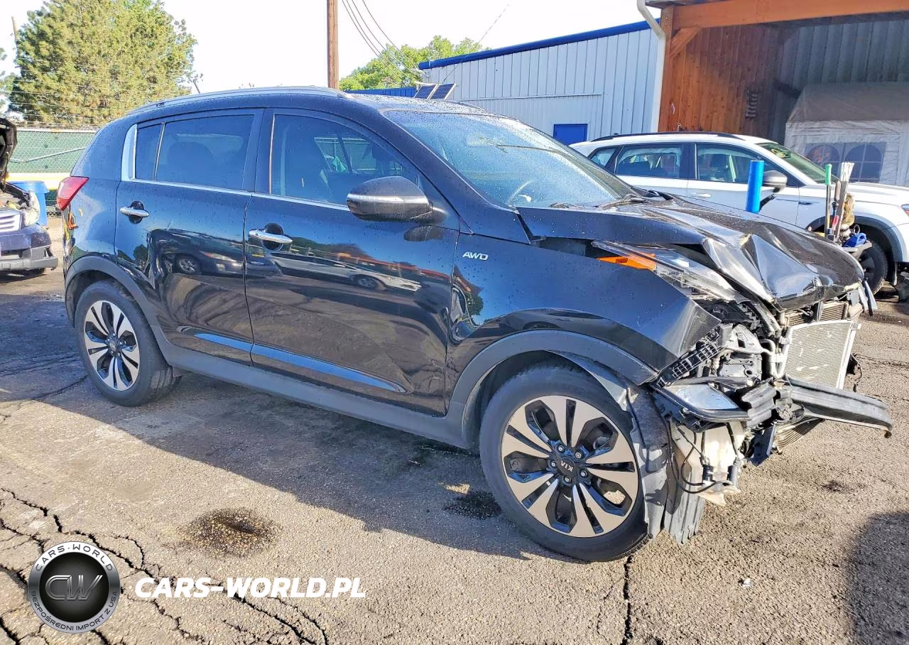 2011 Kia Sportage Sx VIN:KNDPCCA65B7117027 - 4