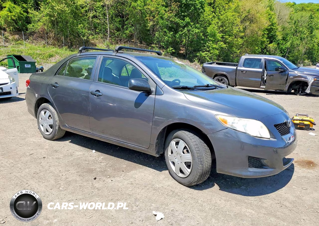 2010 Toyota Corolla Le VIN:JTDBU4EE3AJ070824 - 4