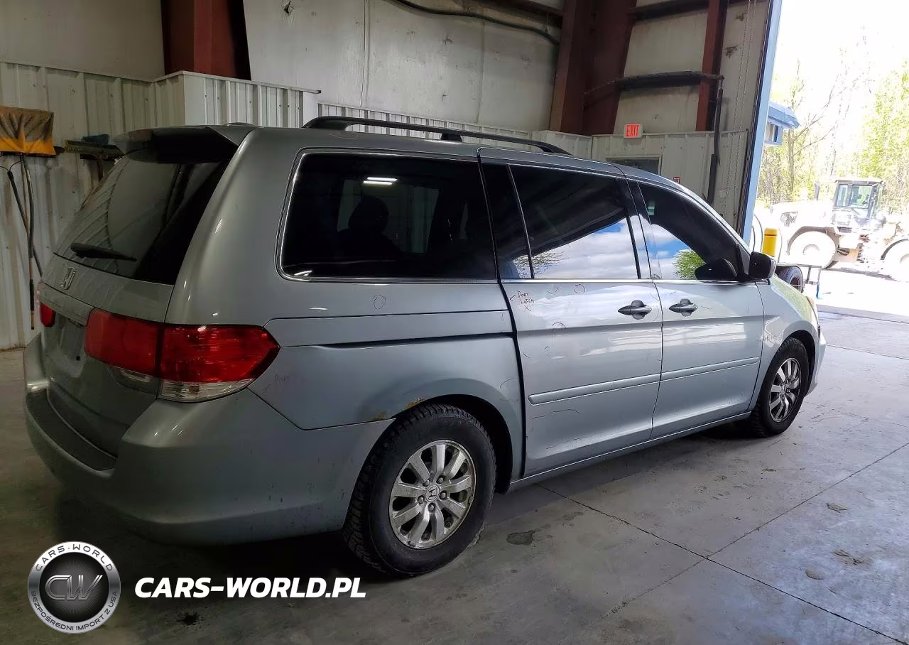 2010 Honda Odyssey Exl VIN:5FNRL3H68AB027975 - 3