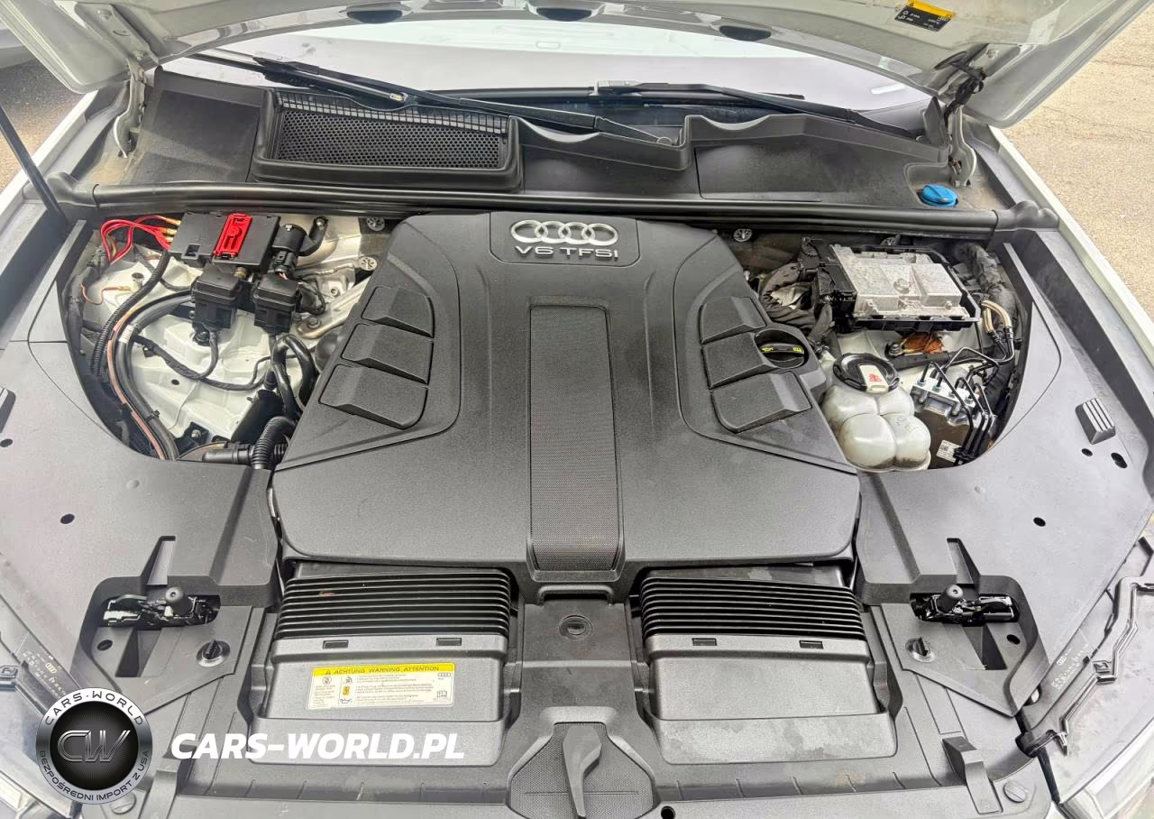 2018 Audi Q7 Prestige VIN:WA1VAAF79JD035539 - 12