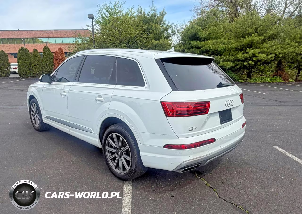 2018 Audi Q7 Prestige VIN:WA1VAAF79JD035539 - 2