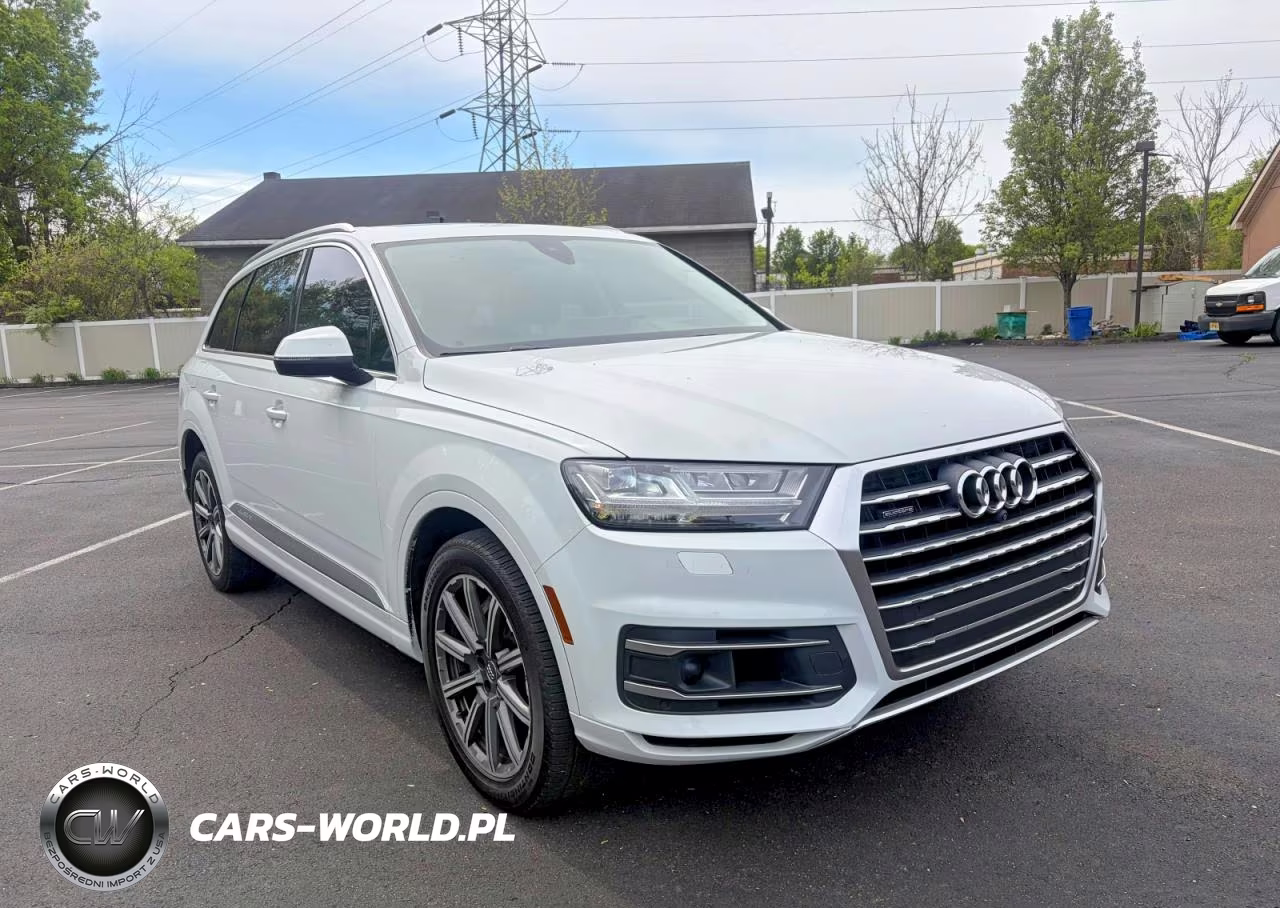 2018 Audi Q7 Prestige VIN:WA1VAAF79JD035539 - 4