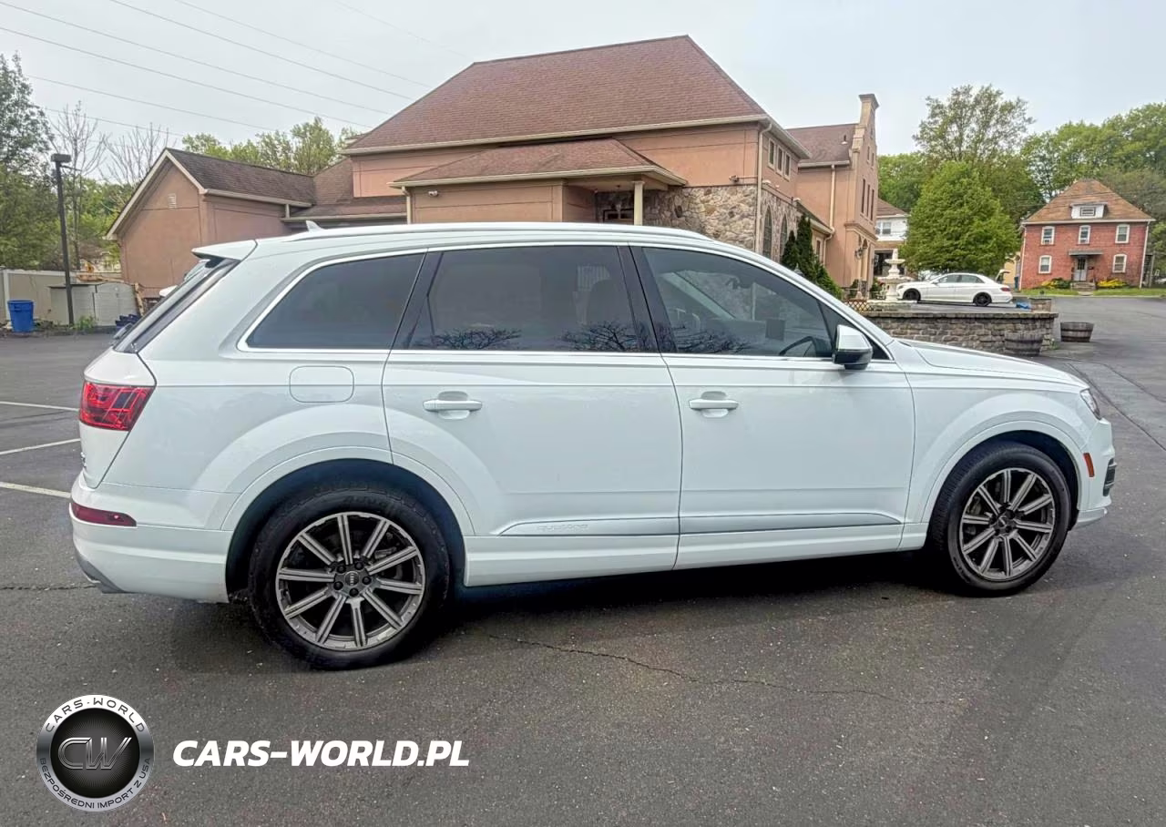 2018 Audi Q7 Prestige VIN:WA1VAAF79JD035539 - 8