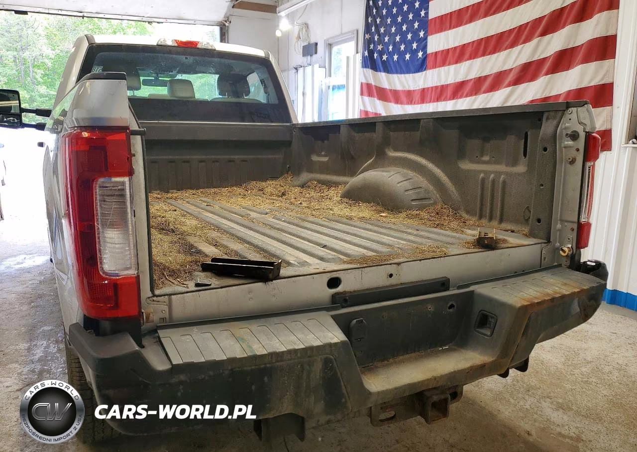 2019 Ford F250 Super Duty VIN:1FTBF2B60KEG28862 - 6