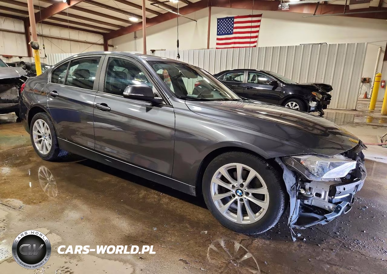 2017 BMW 320 Xi VIN:WBA8E5G33HNU44745 - 4