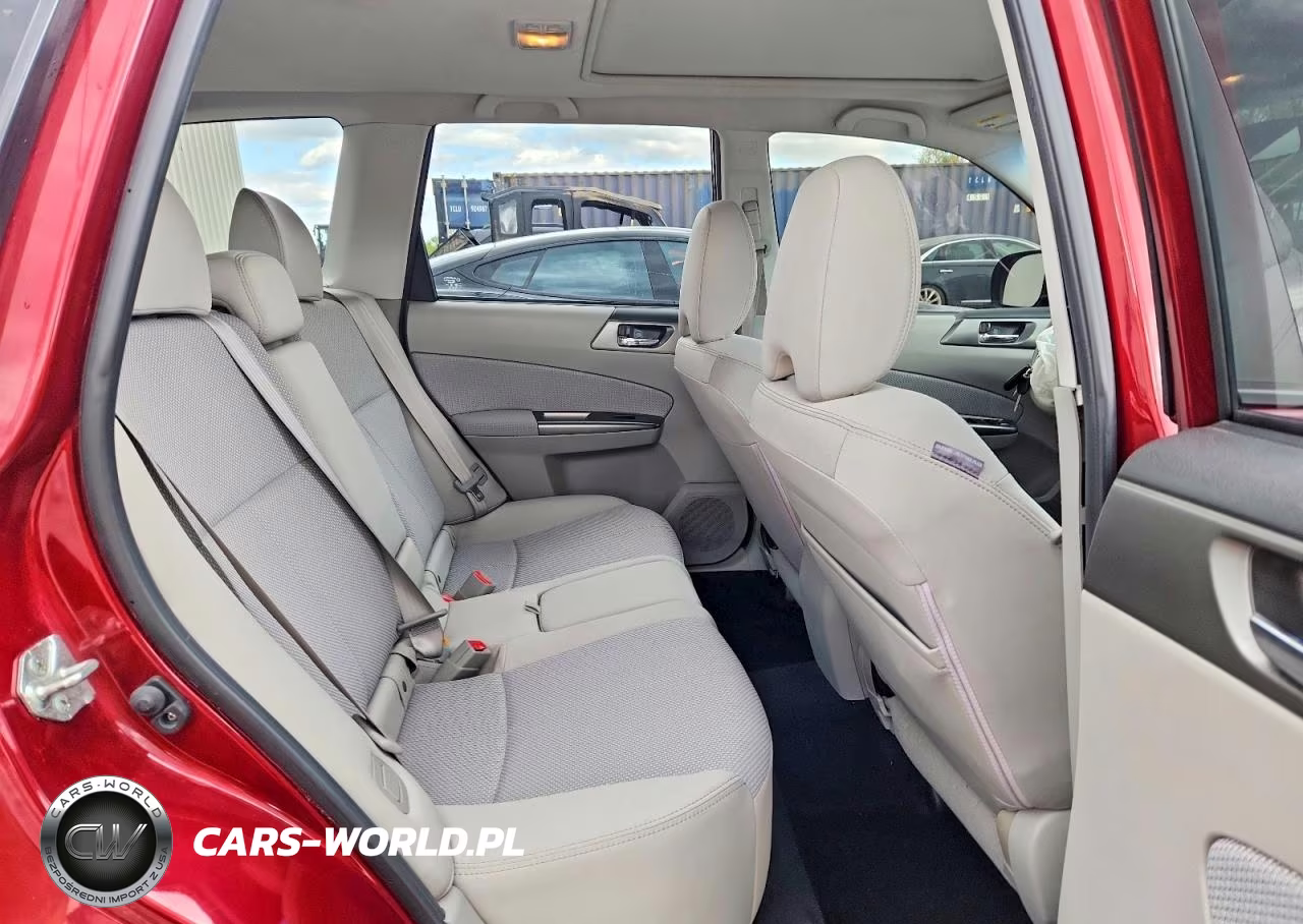 2011 Subaru Forester 2.5X Premium VIN:JF2SHADC2BH733619 - 10