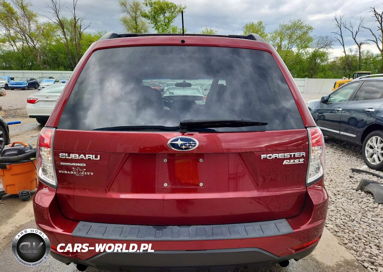 2011 Subaru Forester 2.5X Premium VIN:JF2SHADC2BH733619 - 6