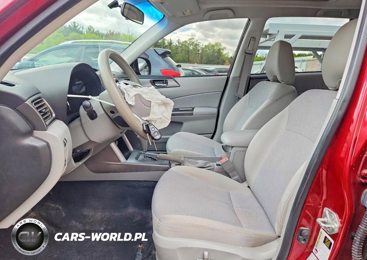2011 Subaru Forester 2.5X Premium VIN:JF2SHADC2BH733619 - 7