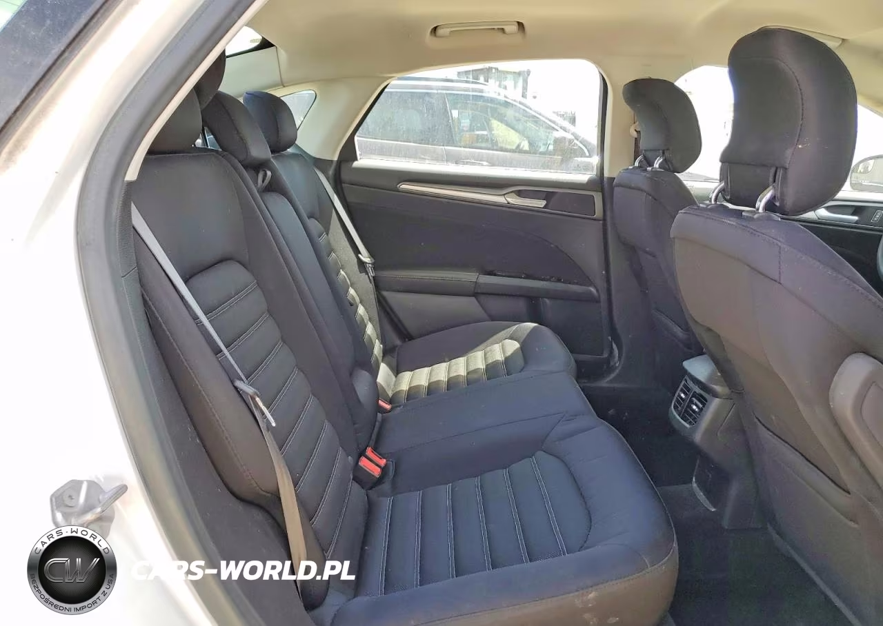 2015 Ford Fusion Se VIN:3FA6P0H70FR159008 - 10