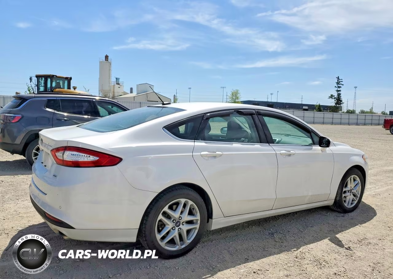 2015 Ford Fusion Se VIN:3FA6P0H70FR159008 - 3