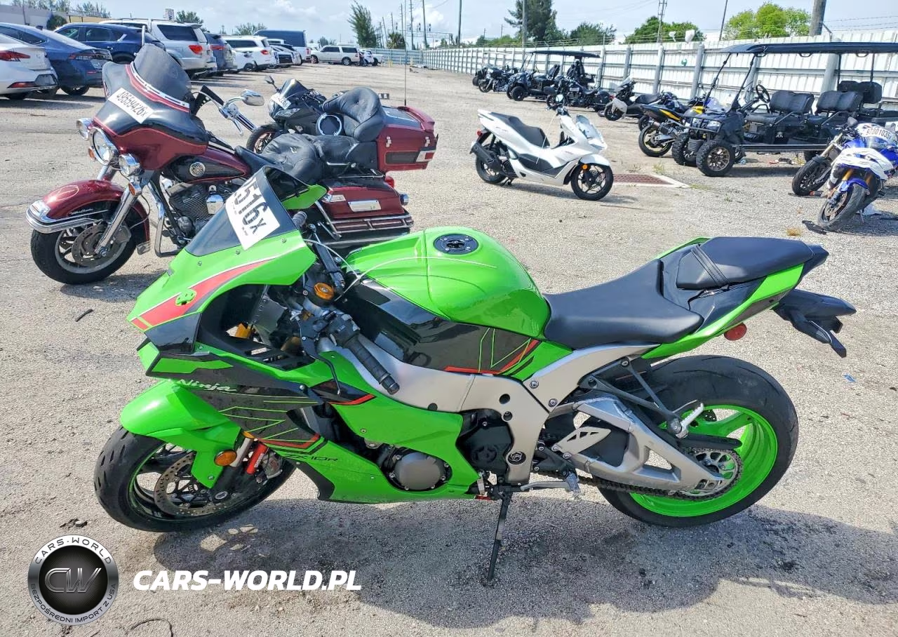 2024 Kawasaki Zx1002 L VIN:JKBZXVL16RA014101 - 3