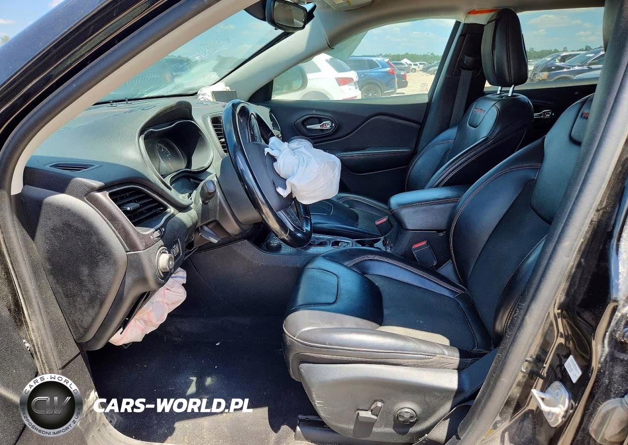 2020 Jeep Cherokee Trailhawk VIN:1C4PJMBXXLD532351 - 7
