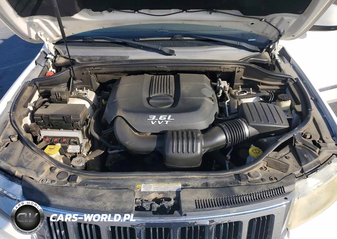 2012 Jeep Grand Cherokee Laredo VIN:1C4RJFAG2CC123806 - 12