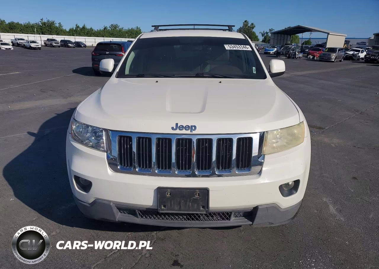 2012 Jeep Grand Cherokee Laredo VIN:1C4RJFAG2CC123806 - 5