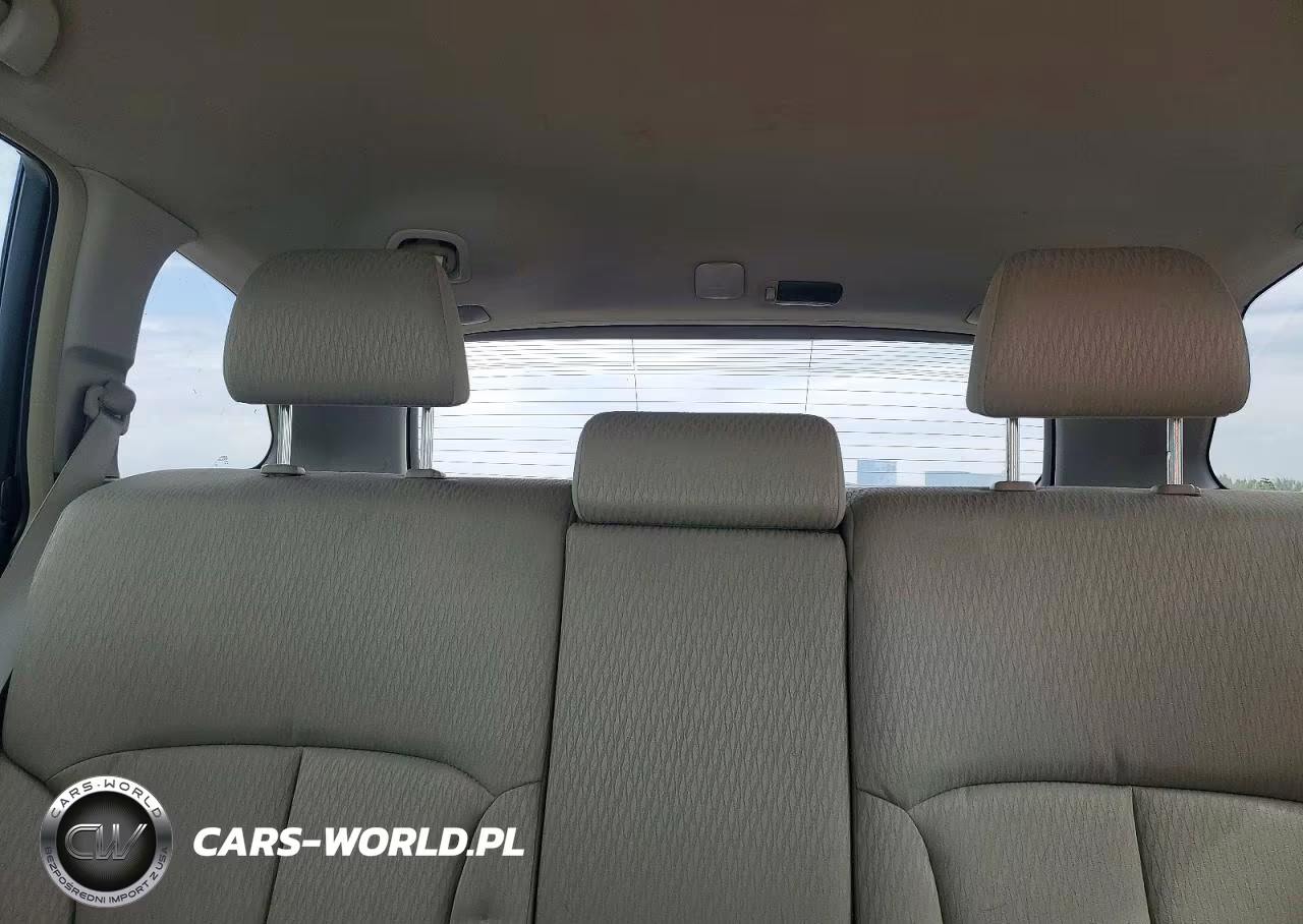 2012 Subaru Outback 2.5I Premium VIN:4S4BRCCC7C3240473 - 10