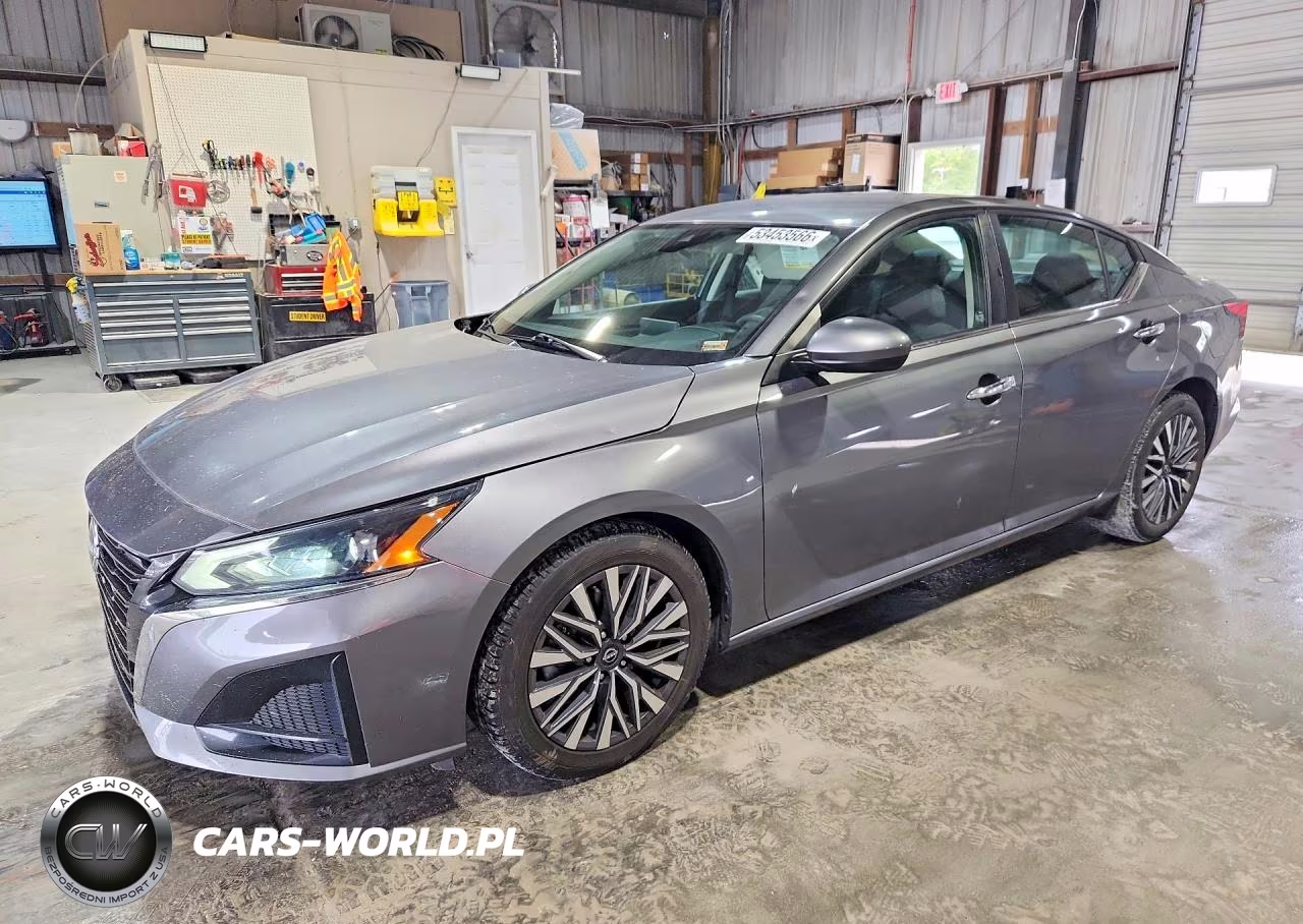 2023 Nissan Altima Sv – zdjęcie 1 z 12