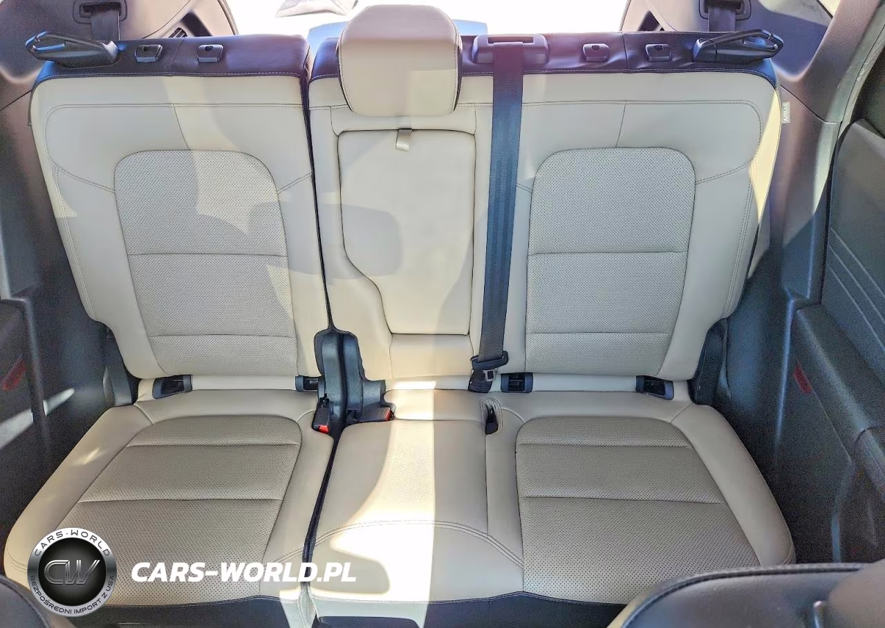 2021 Ford Escape Eco VIN:1FMCU9CZ3MUA52085 - 10