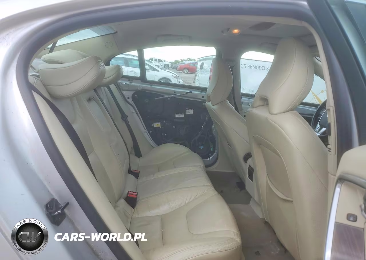 2012 Volvo S60 T5 VIN:YV1622FS9C2106183 - 10