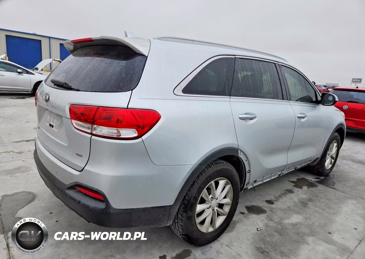 2017 Kia Sorento Lx VIN:5XYPG4A39HG299388 - 3