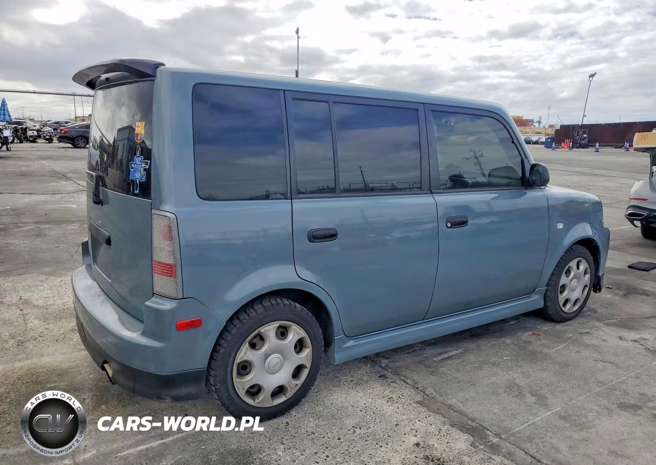 2004 Toyota Scion Xb VIN:JTLKT324X40168014 - 3