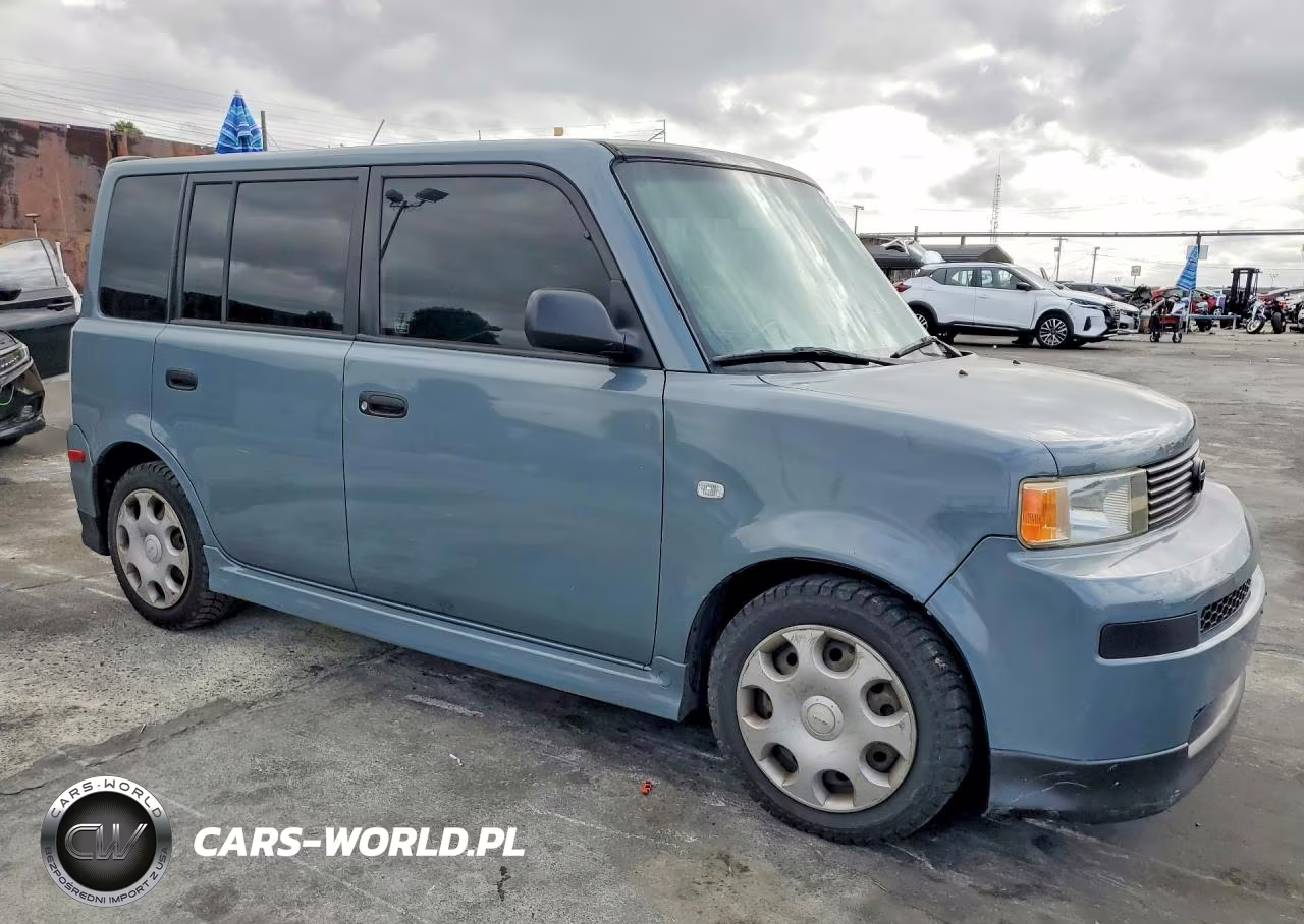 2004 Toyota Scion Xb VIN:JTLKT324X40168014 - 4