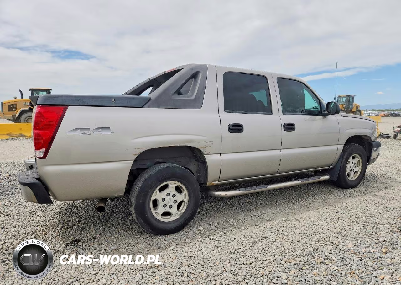2004 Chevrolet Avalanche K1500 VIN:3GNEK12T84G210674 - 3