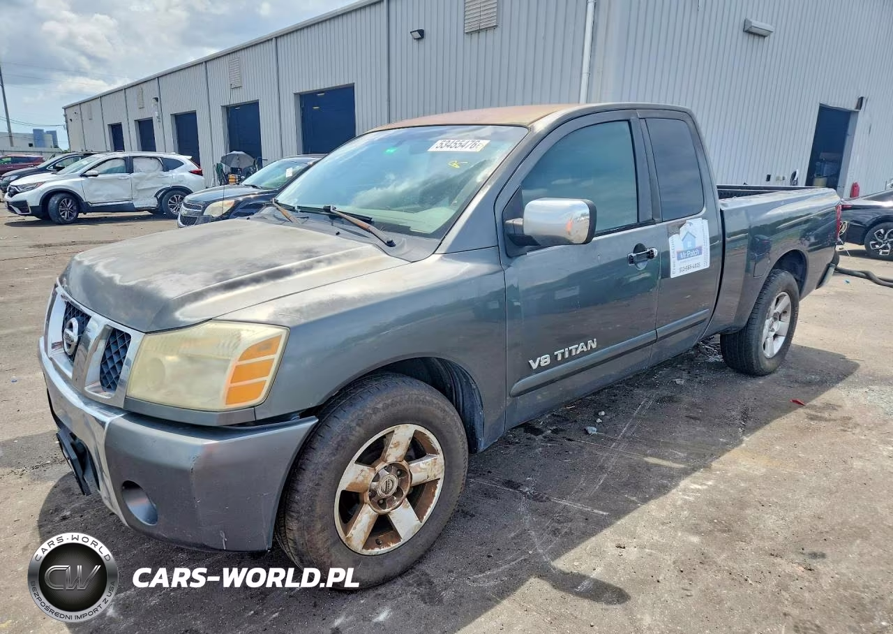 2005 Nissan Titan Xe