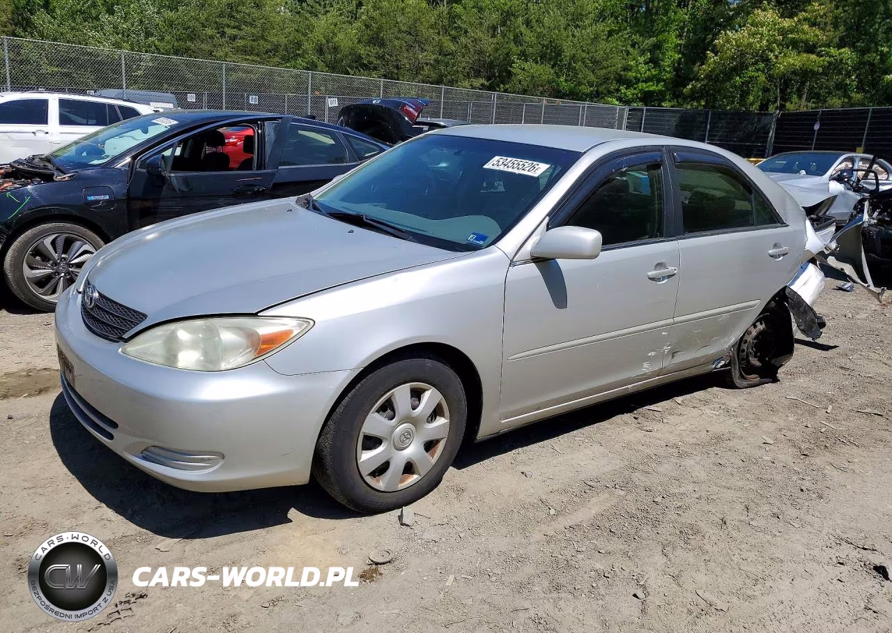 2004 Toyota Camry Le