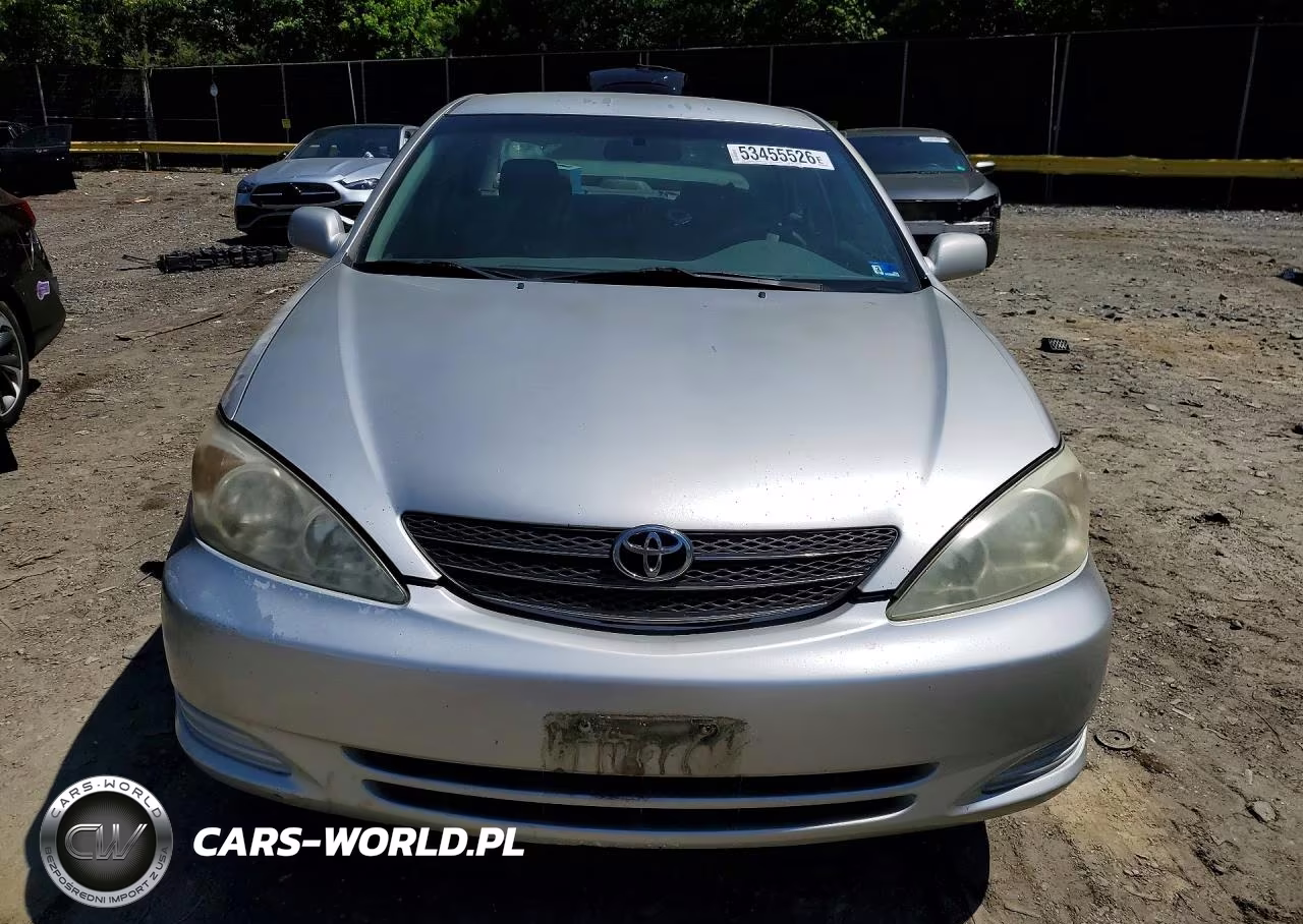 2004 Toyota Camry Le VIN:4T1BE32K54U879581 - 5