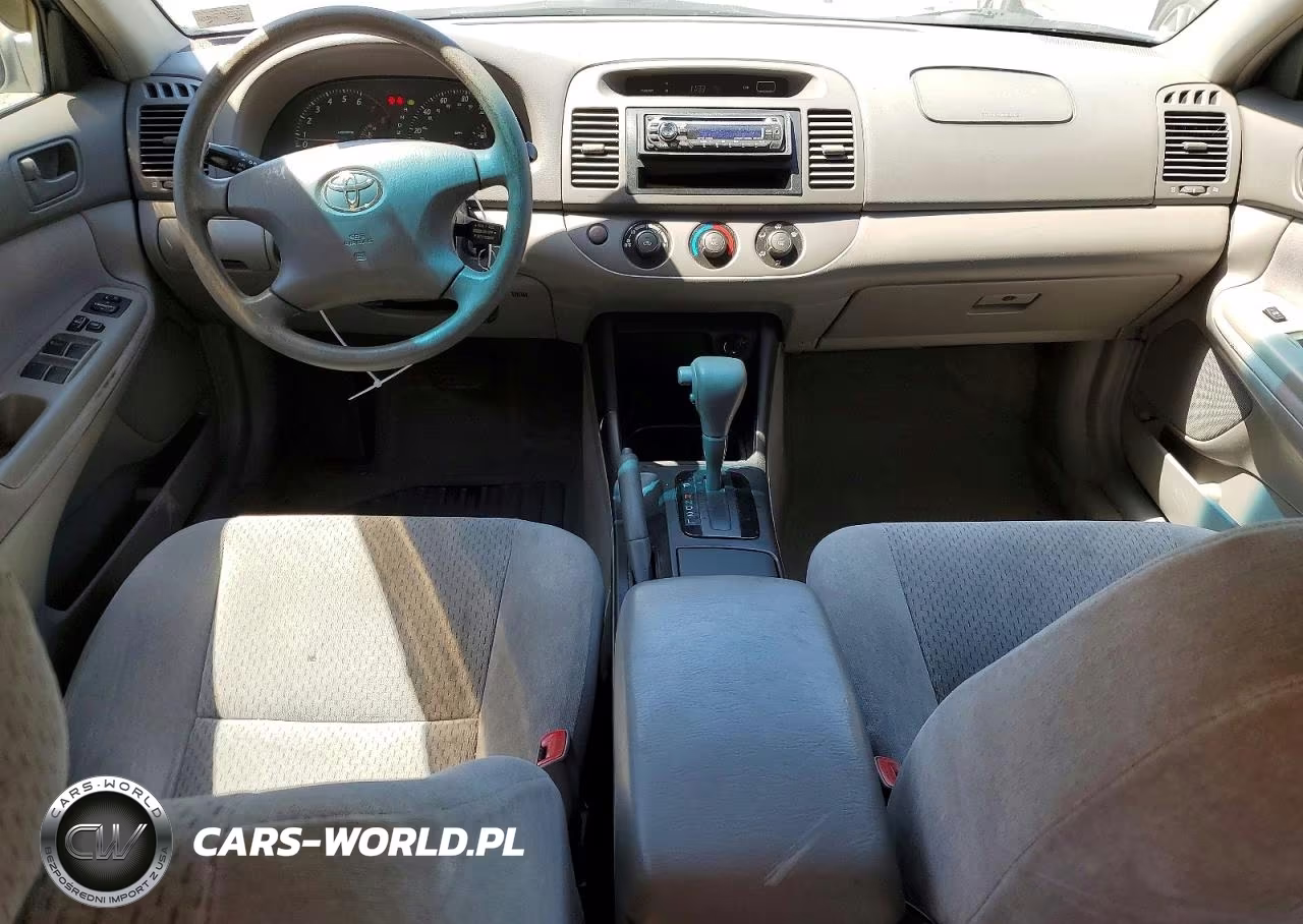 2004 Toyota Camry Le VIN:4T1BE32K54U879581 - 8