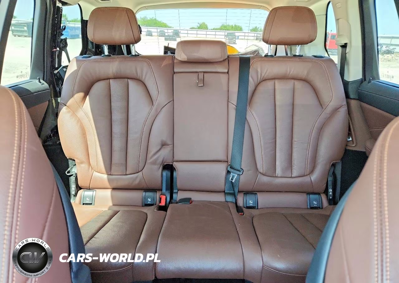 2020 BMW X7 xDrive40I VIN:5UXCW2C02L9B99279 - 10