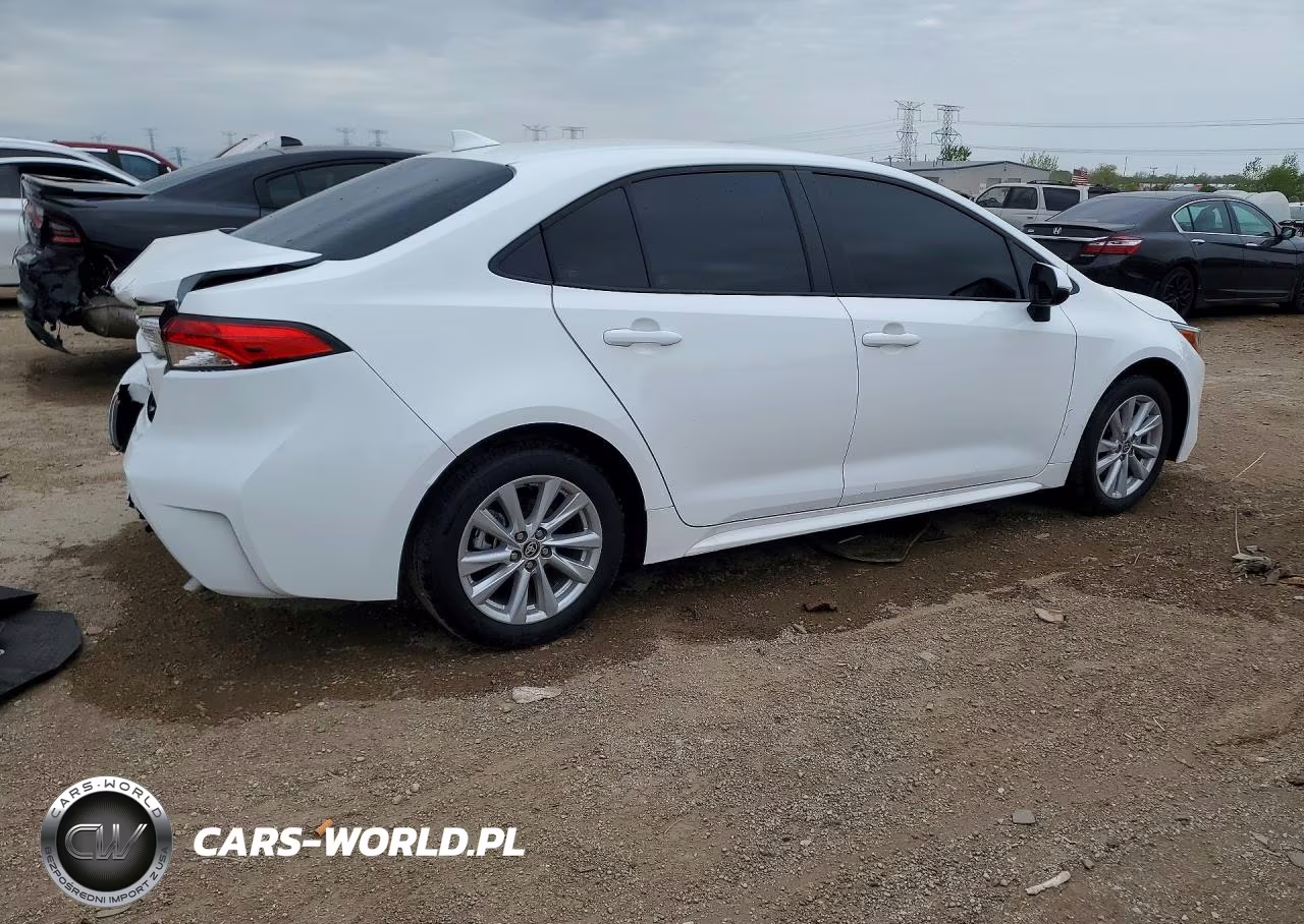 2026 Toyota Corolla Le VIN:5YFB4MDE9TP376717 - 3