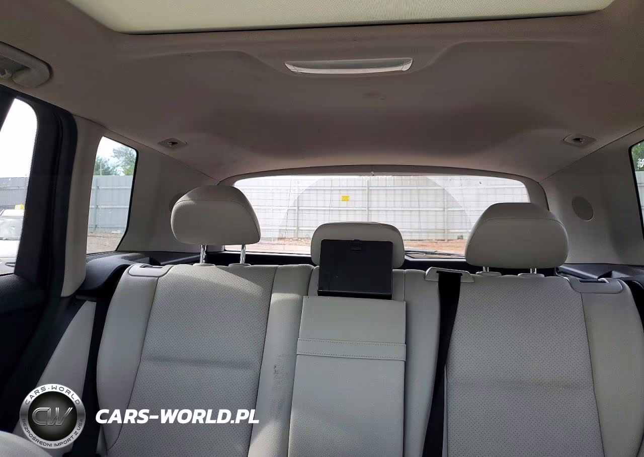 2014 Mercedes-Benz Glk 350 4Matic VIN:WDCGG8JB3EG305574 - 10
