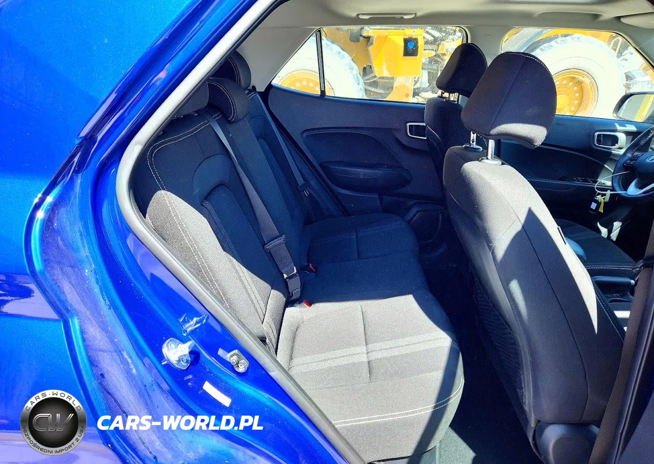 2024 Hyundai Venue Sel VIN:KMHRC8A30RU332172 - 10