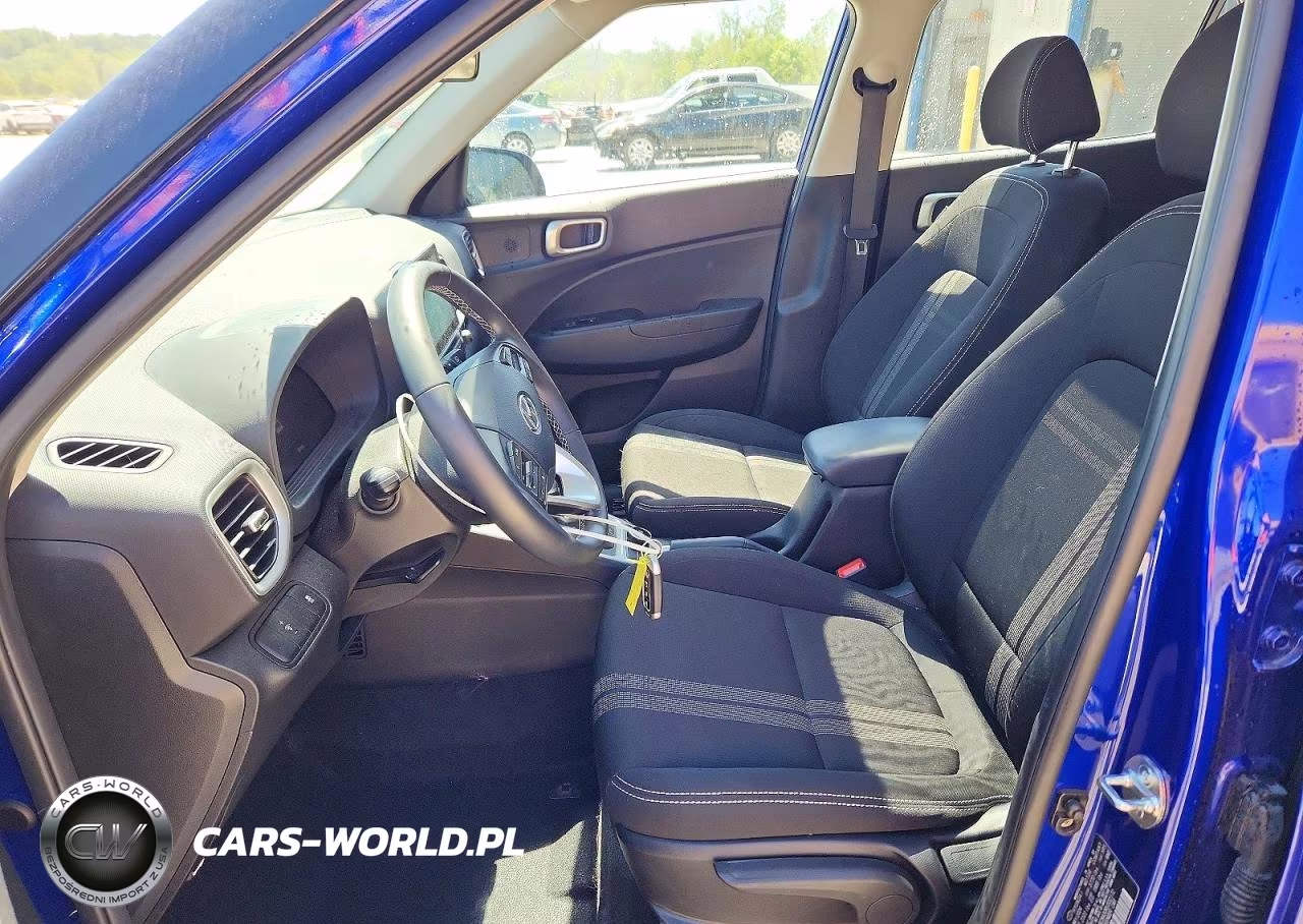 2024 Hyundai Venue Sel VIN:KMHRC8A30RU332172 - 7